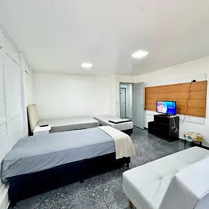apartamento-asa-norte-com-varanda.brasiliahotels.org/